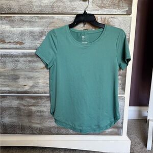 All in Motion Women's Green Athletic T-Shirt